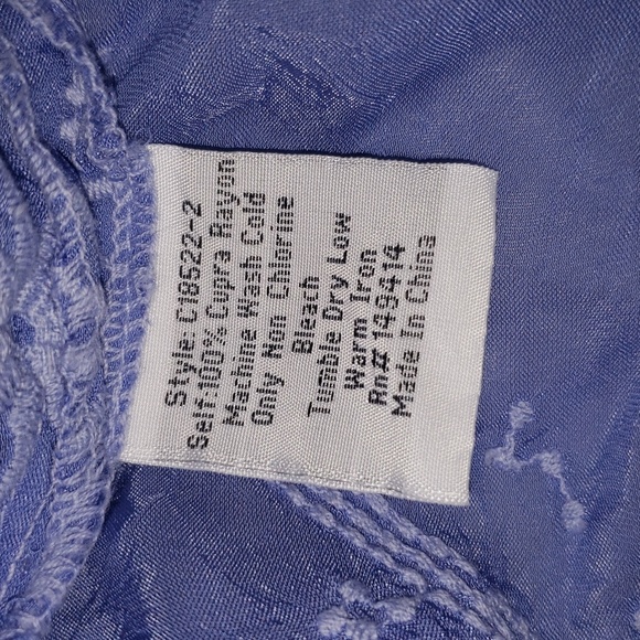 Johnny Was Celestin Tie Closure 3/4 Sleeve Pullover Embroidered Blouse Blue NWT - Picture 9 of 10